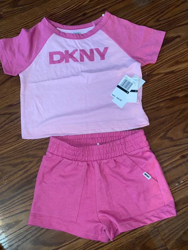 Dkny Pink & Hot Pink Raglan Tee And Shorts Set